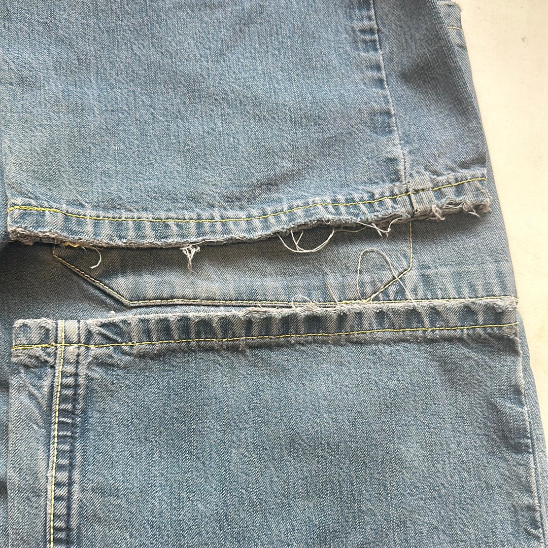 vintage levi's cargo jeans