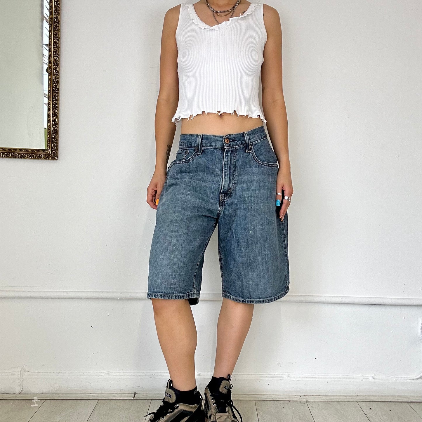 levi’s denim baggy jorts