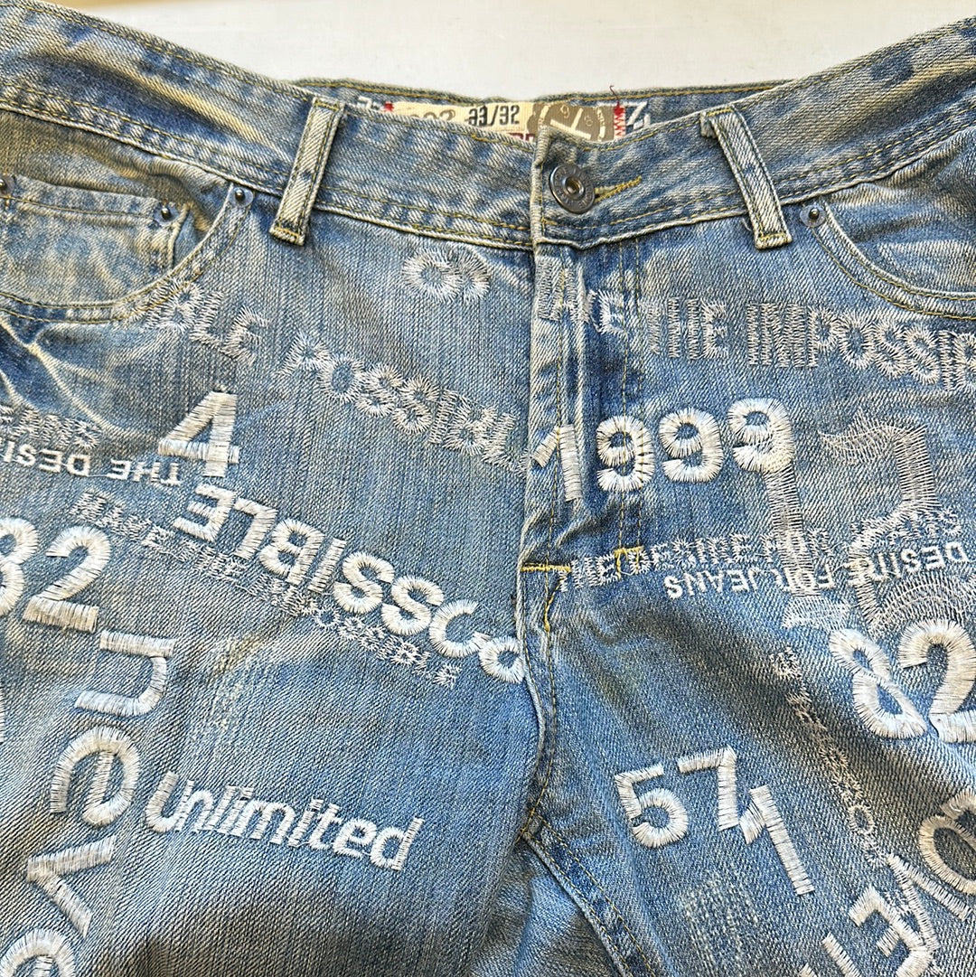 2000's embroidered jeans by fishbone