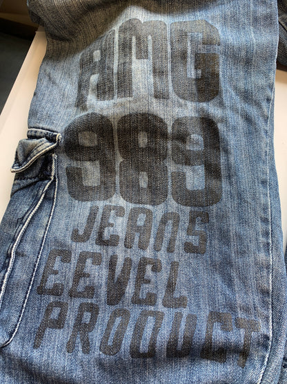 2000's baggy skater jeans