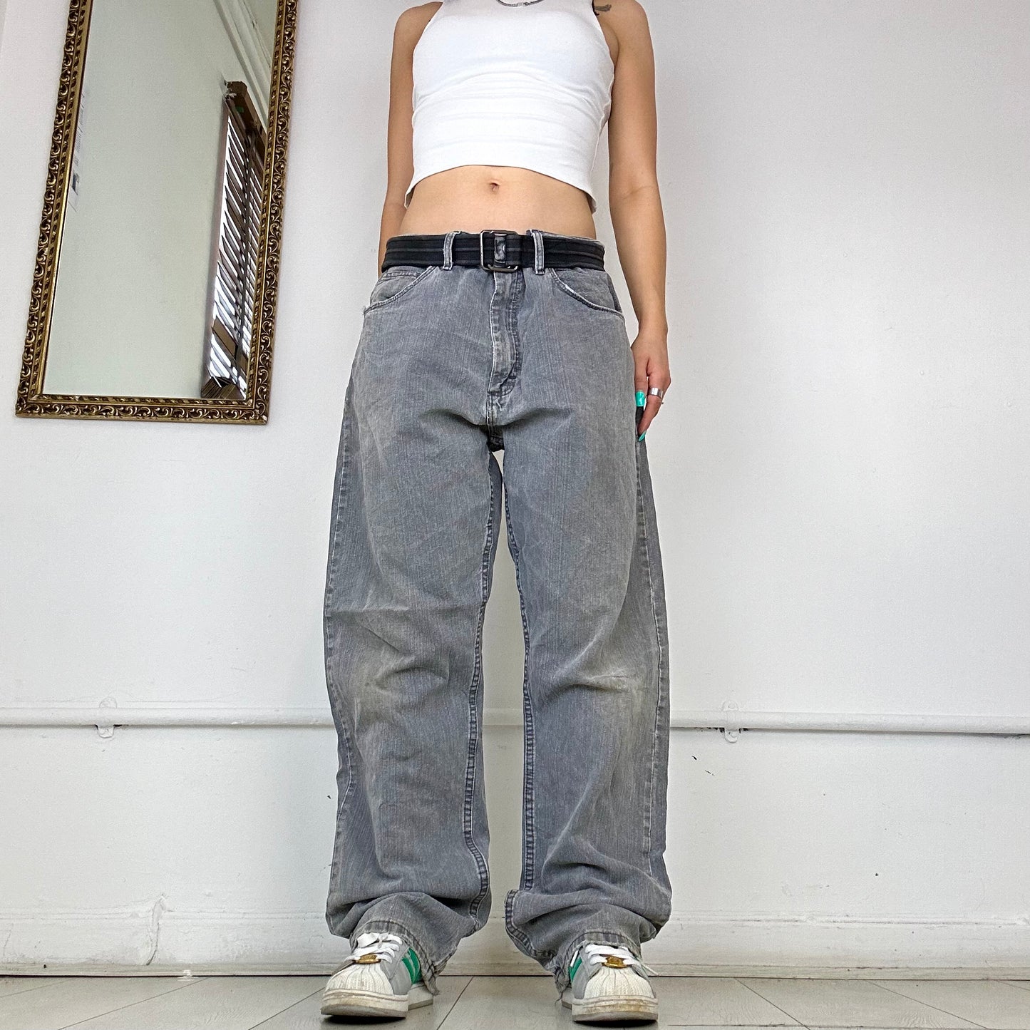 baggy grey wrangler jeans