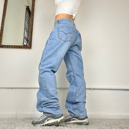 baggy lightwash levis jeans