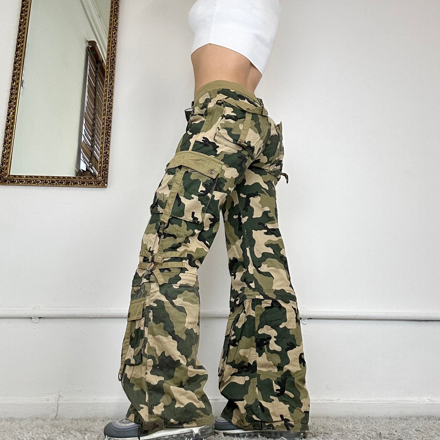 2000’s camo cargo trousers