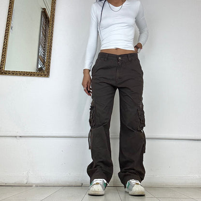 baggy 00’s cargo trousers