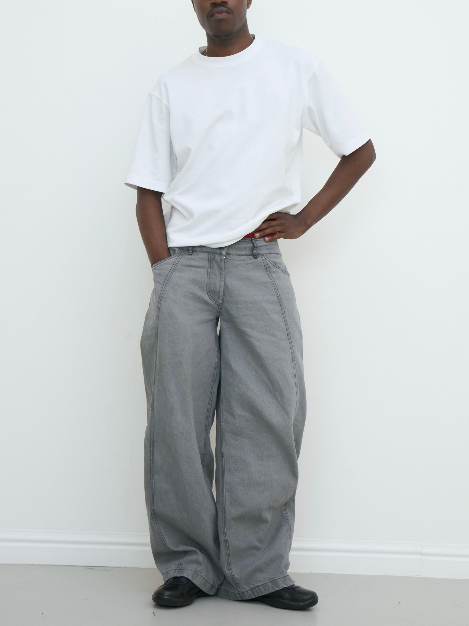 balloon jean - grey washed denim