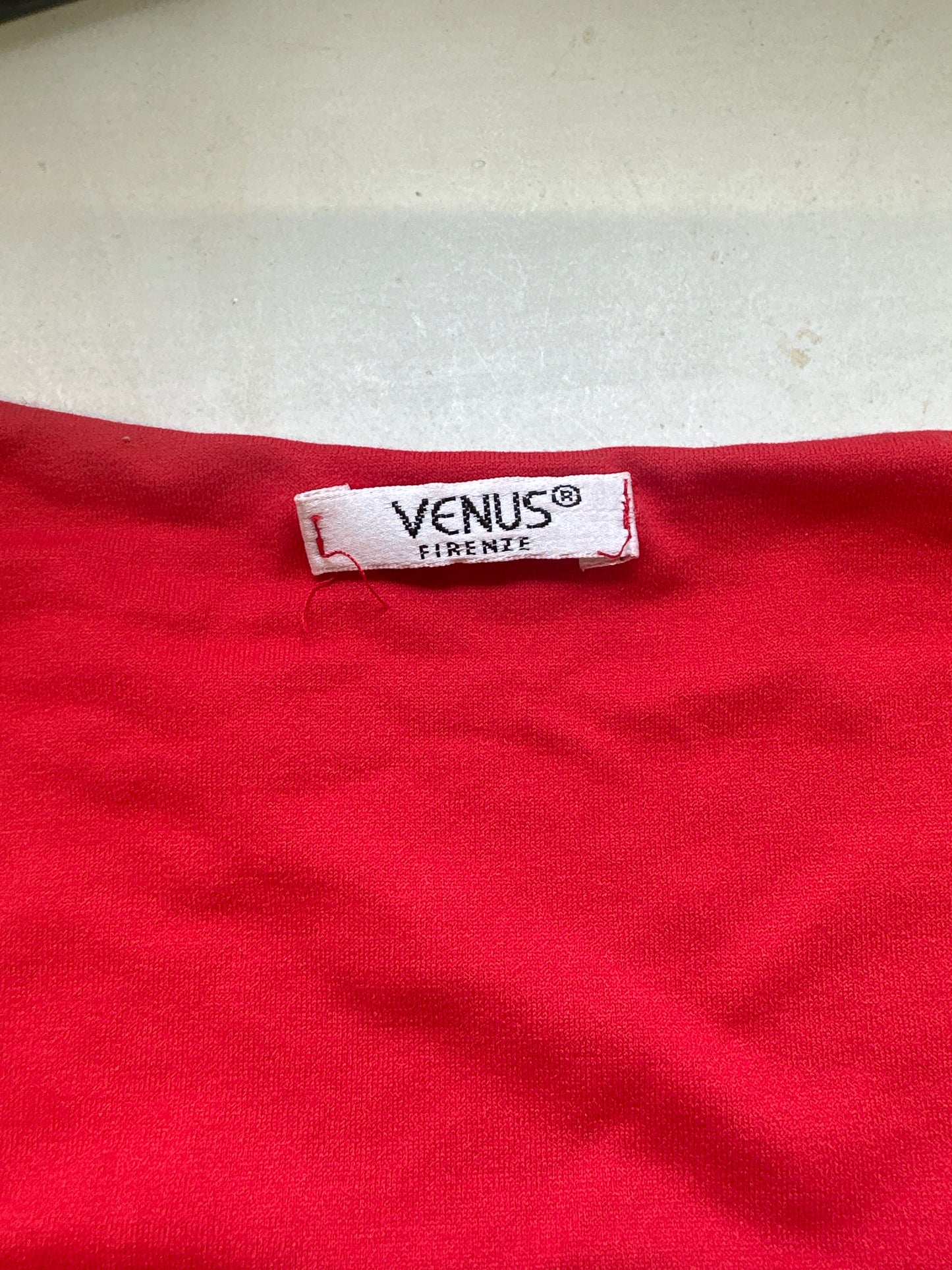 90's red vest v neck top