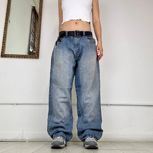 90's baggy denim jeans