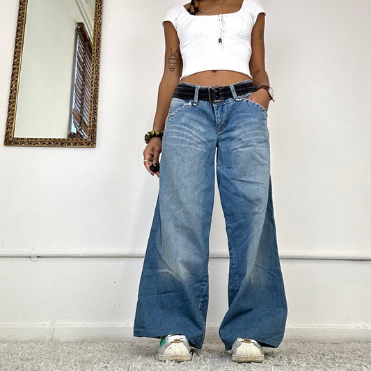 90's wide leg levi's jeans