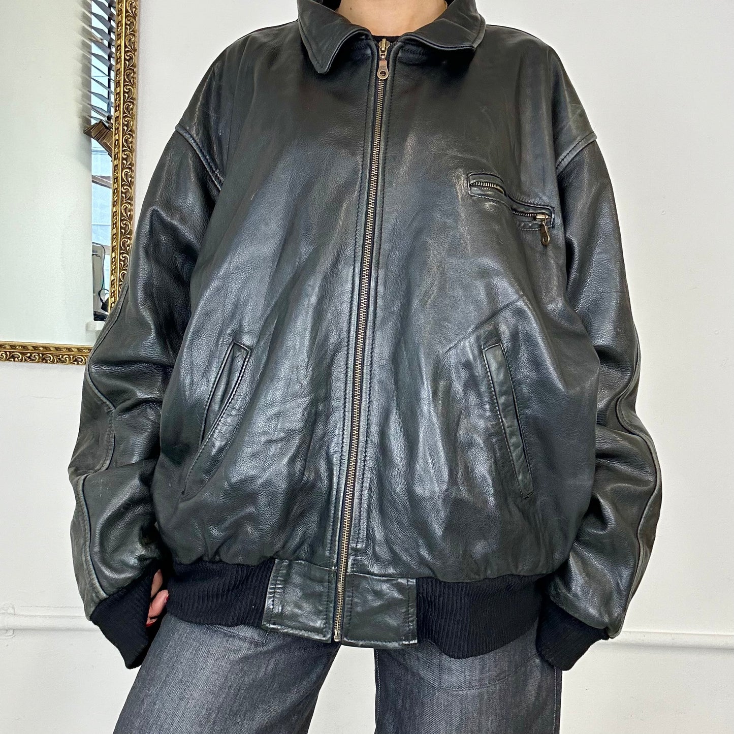 vintage oversized leather bomber jacket