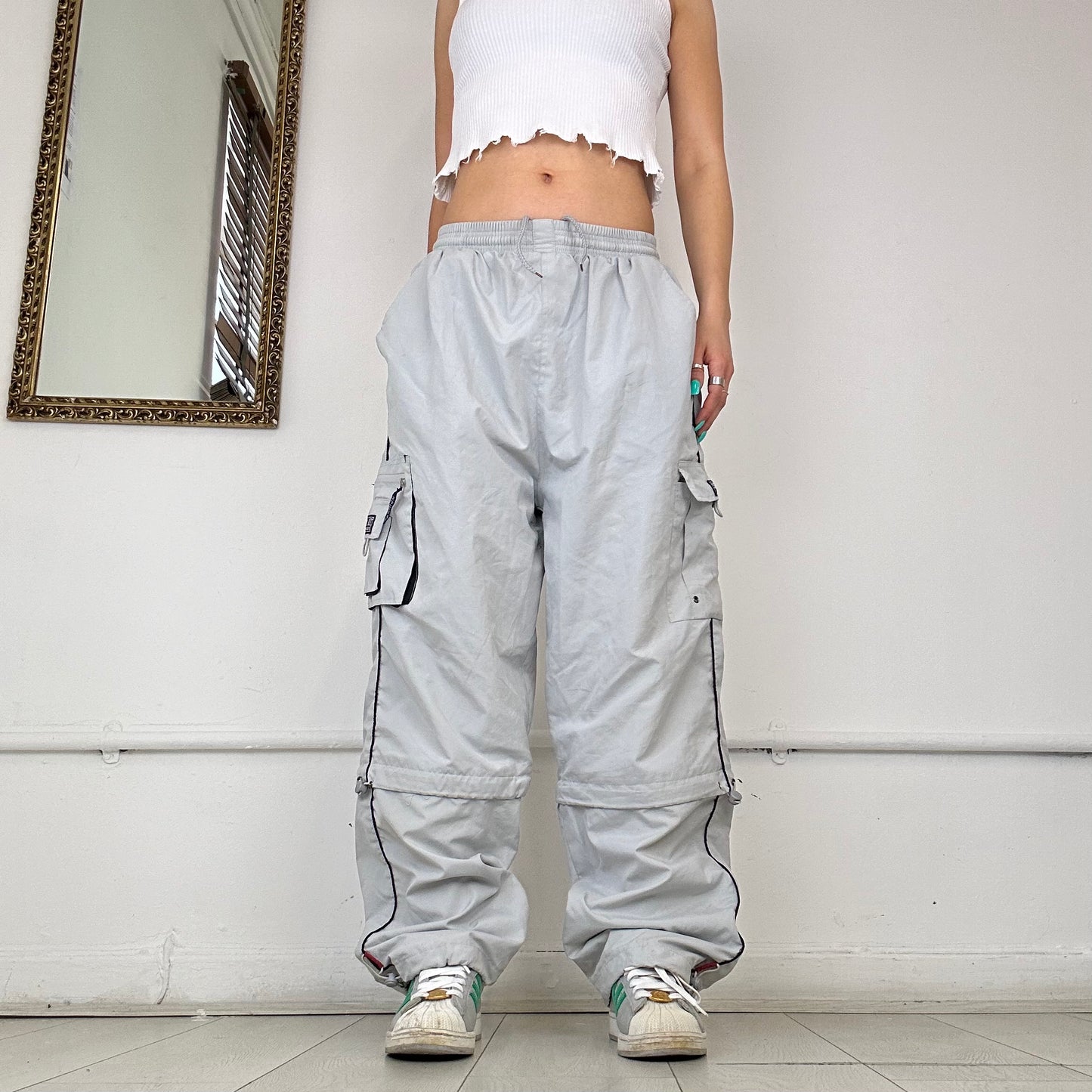 baggy cargo trousers