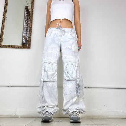 2000’s camo parachute trousers