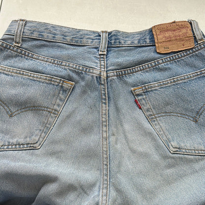 levi’s 501 denim jeans