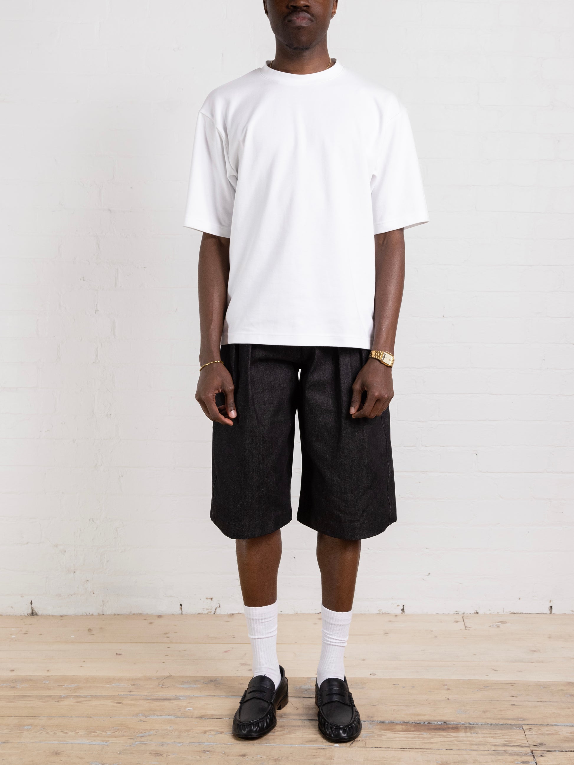 die Parker-Shorts aus dunkelgrauem Denim