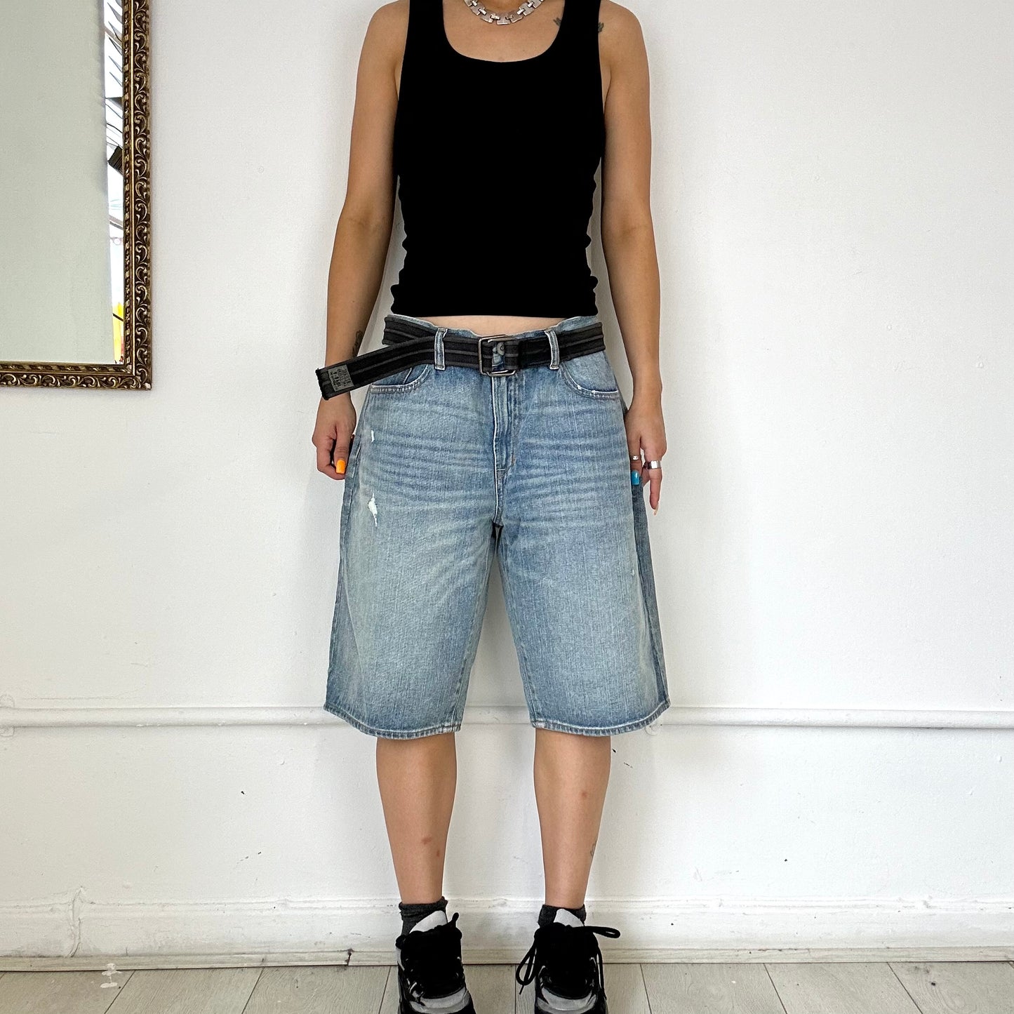 baggy light wash denim jorts