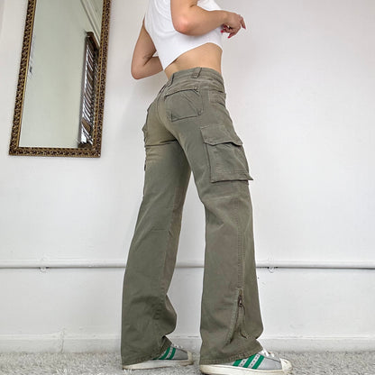 00’s cargo trousers