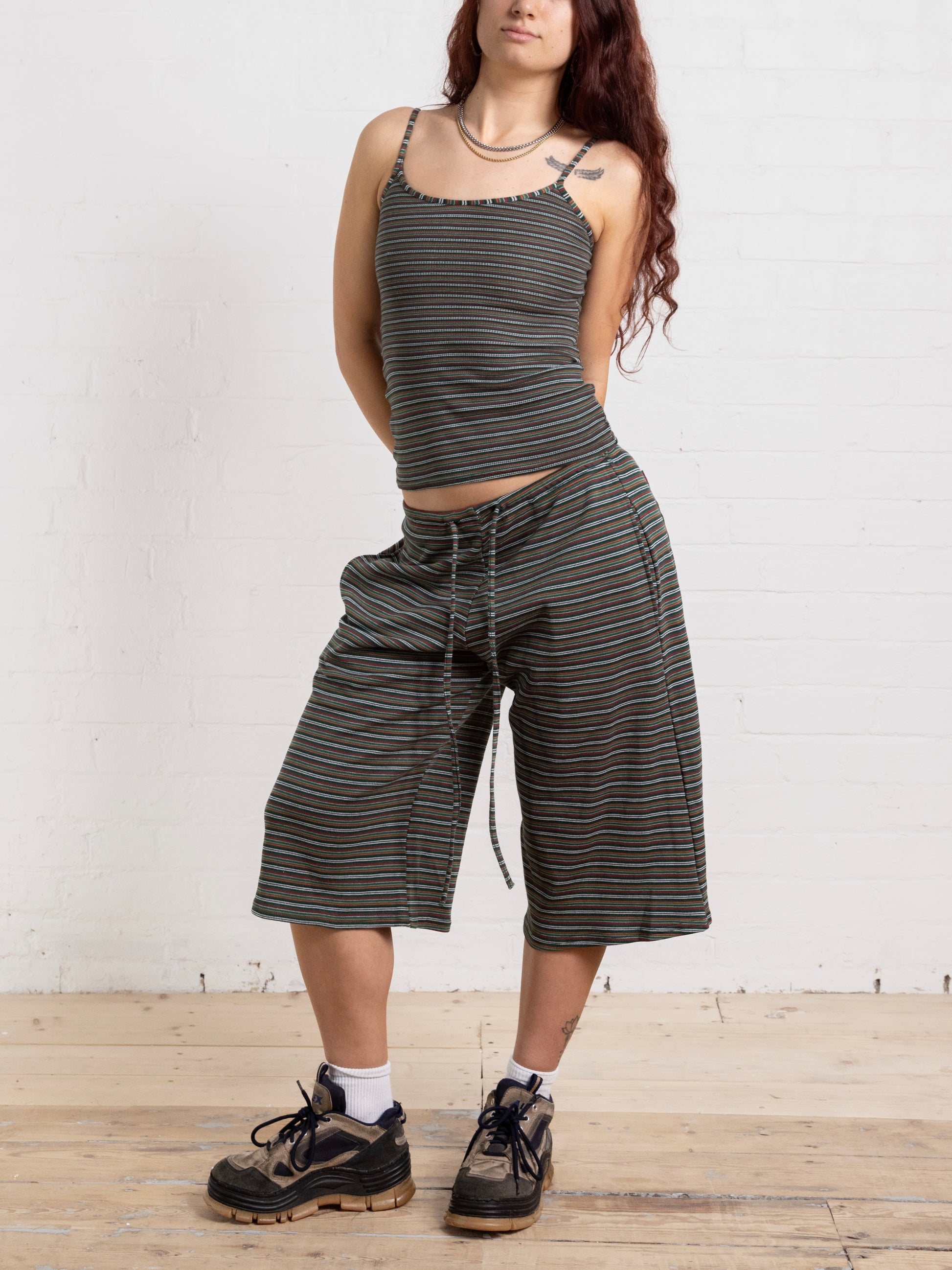 drew short - green stripe