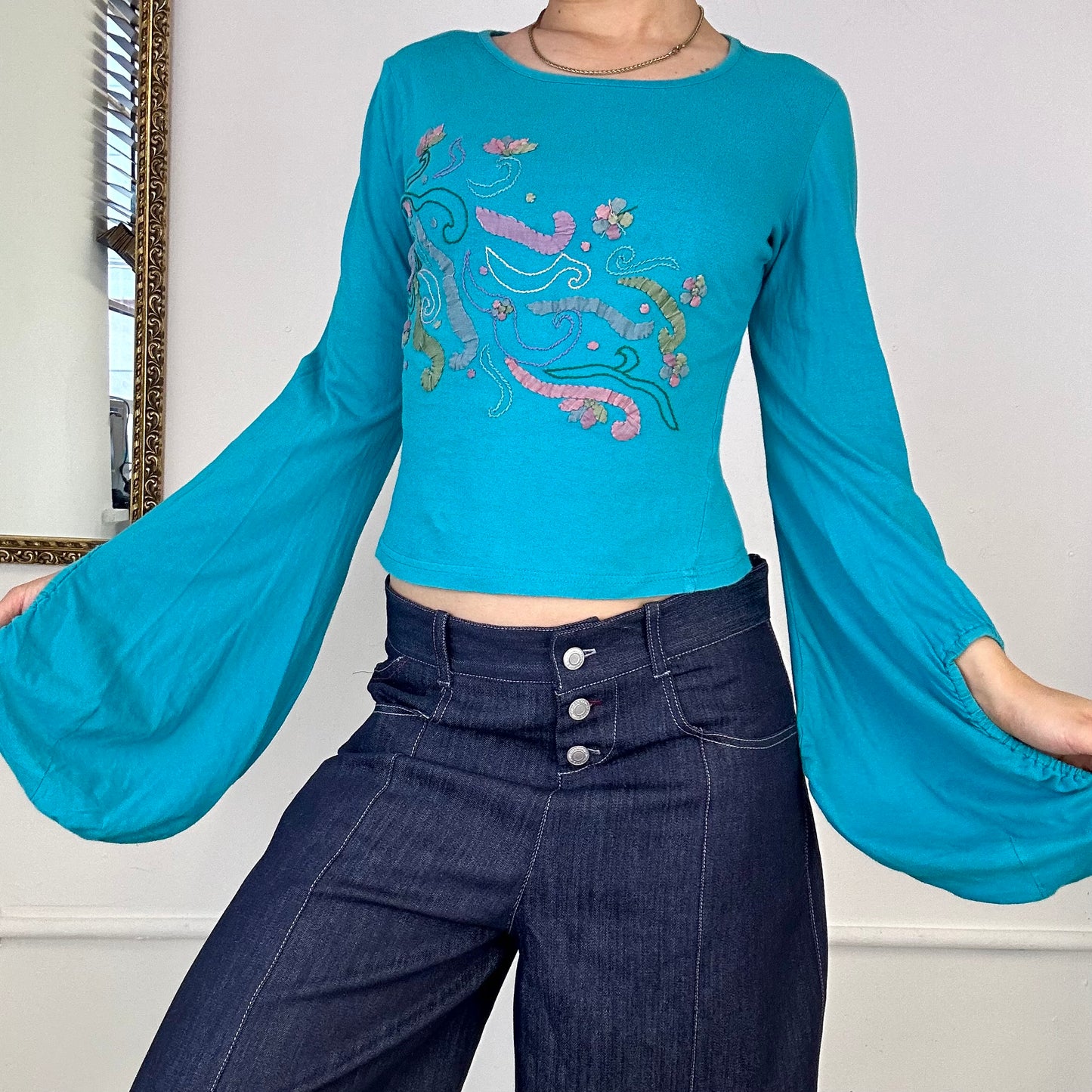 2000's blue embroidered drape sleeved top