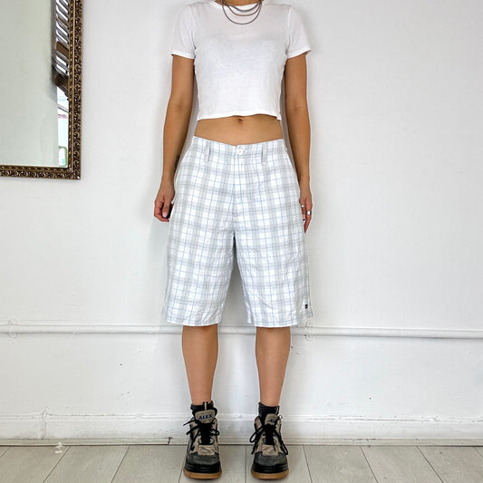 white checkered quiksilver long shorts