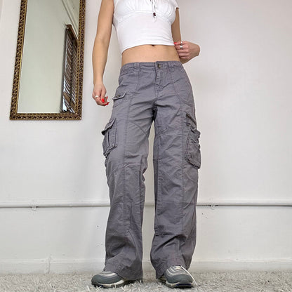 2000’s cargo trousers