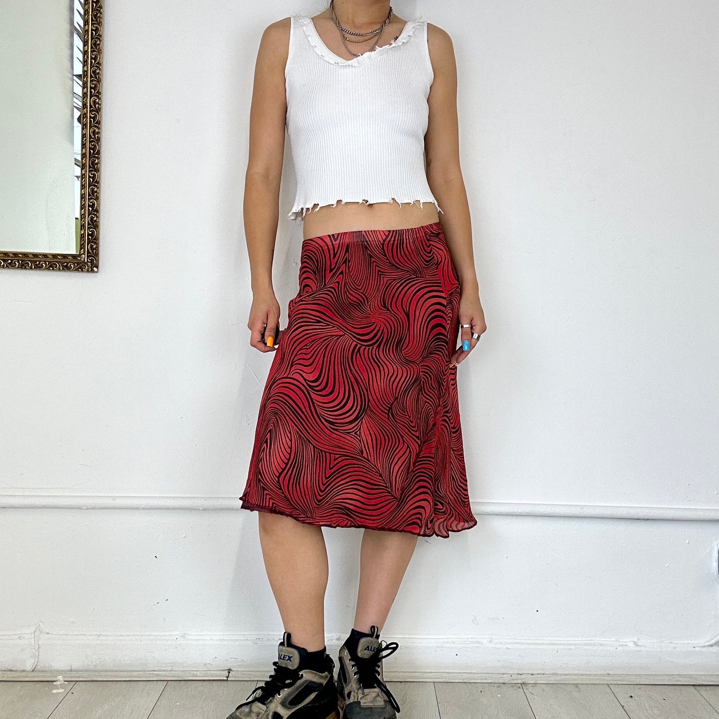 2000's red patterned mesh midi skirt