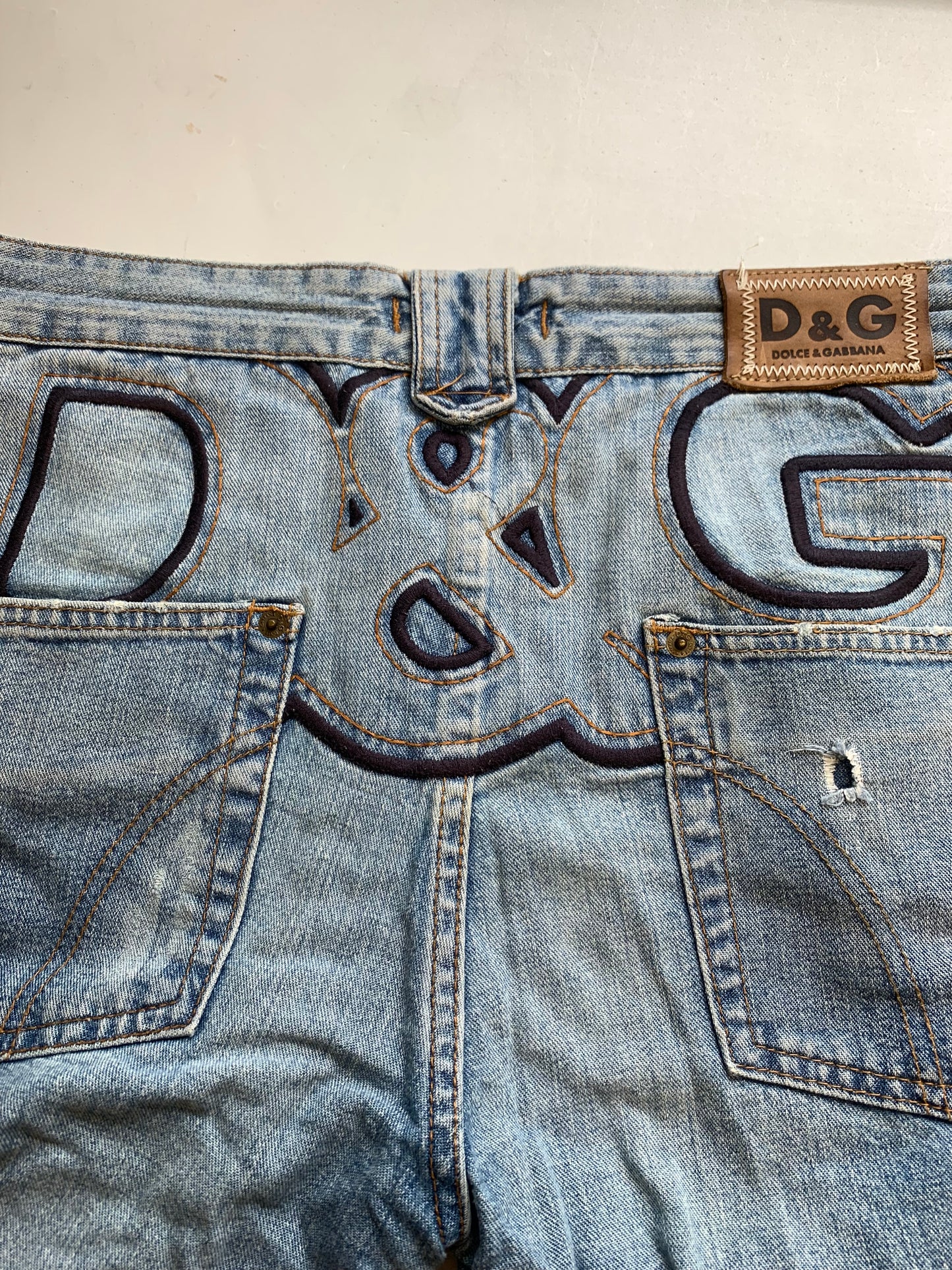 dolce & gabbana light wash baggy jeans