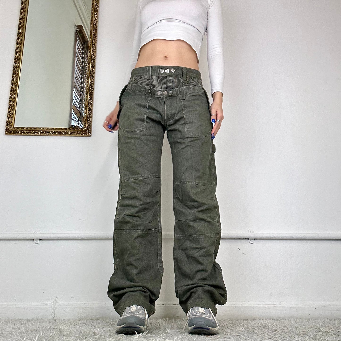 2000s cargo jeans