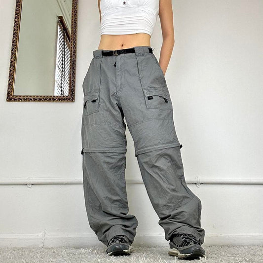 wide leg baggy cargo trousers