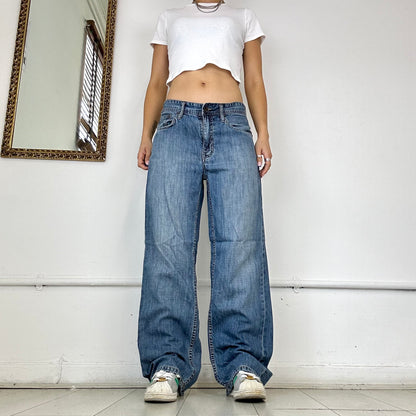 ECKō mid wash baggy jeans