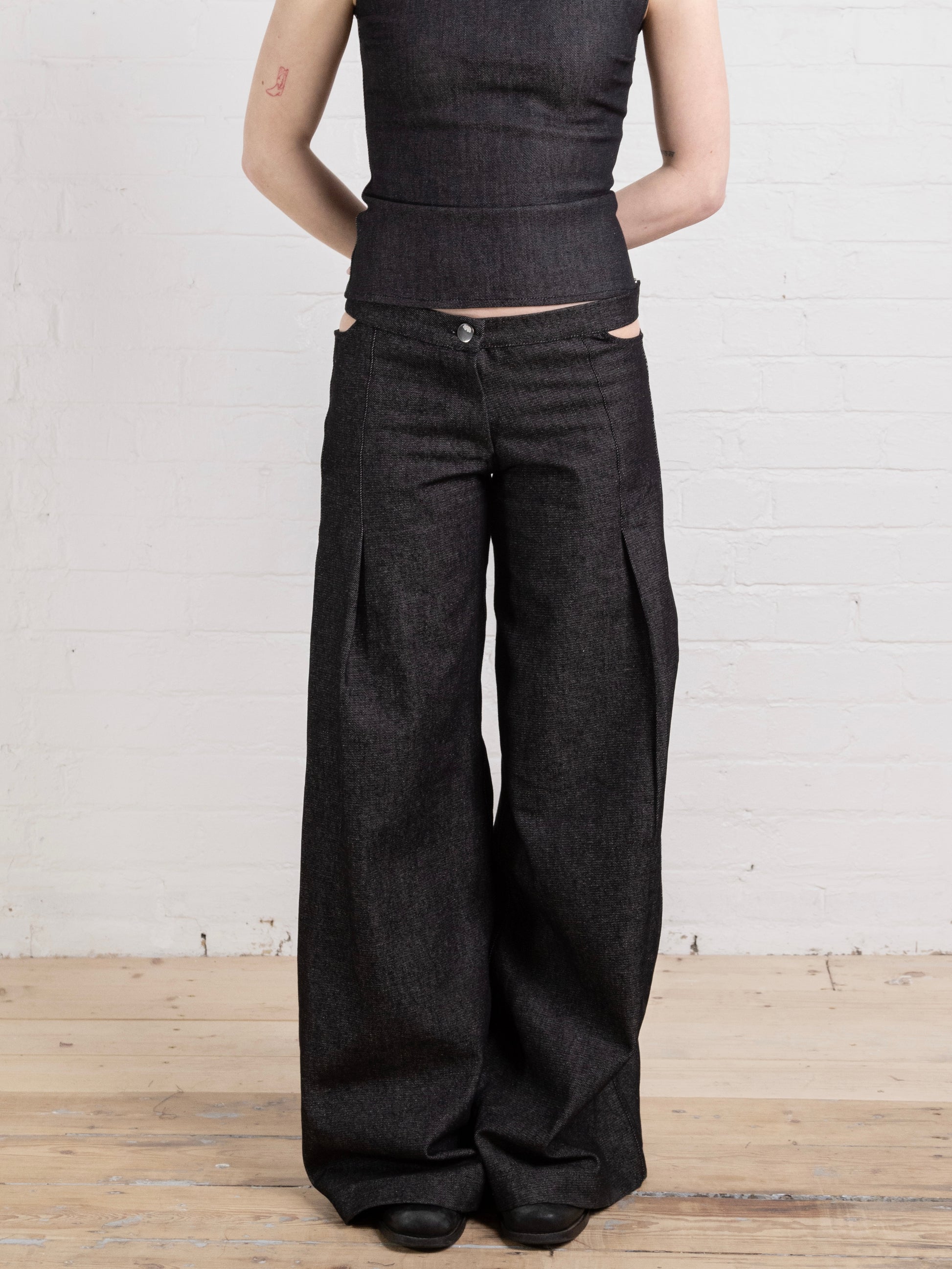 vivienne jean - dark grey denim