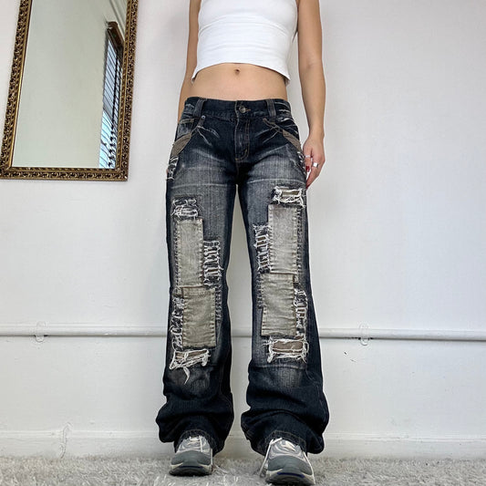 2000's distressed skate jeans