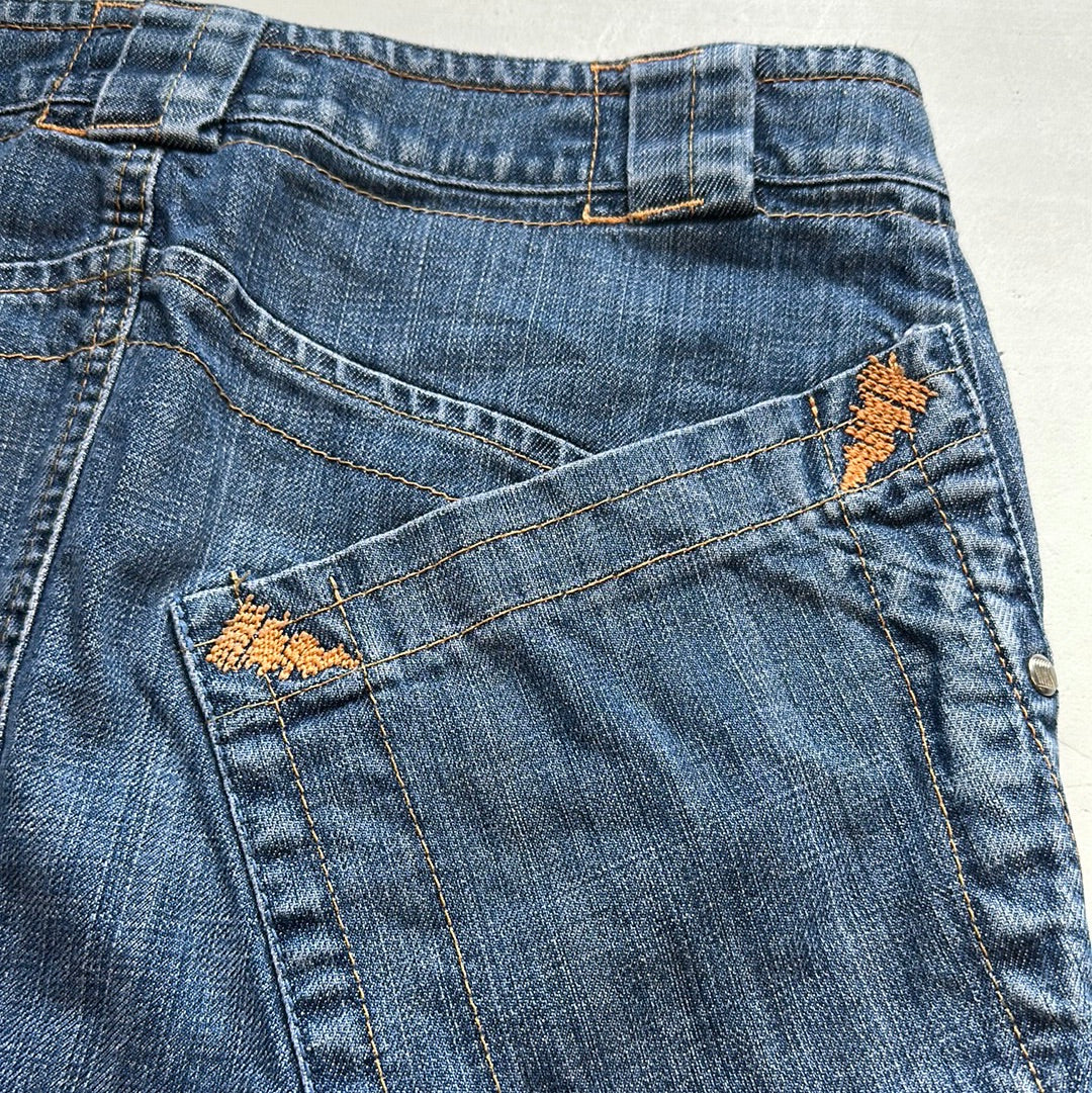 2000's mid wash denim mini skirt