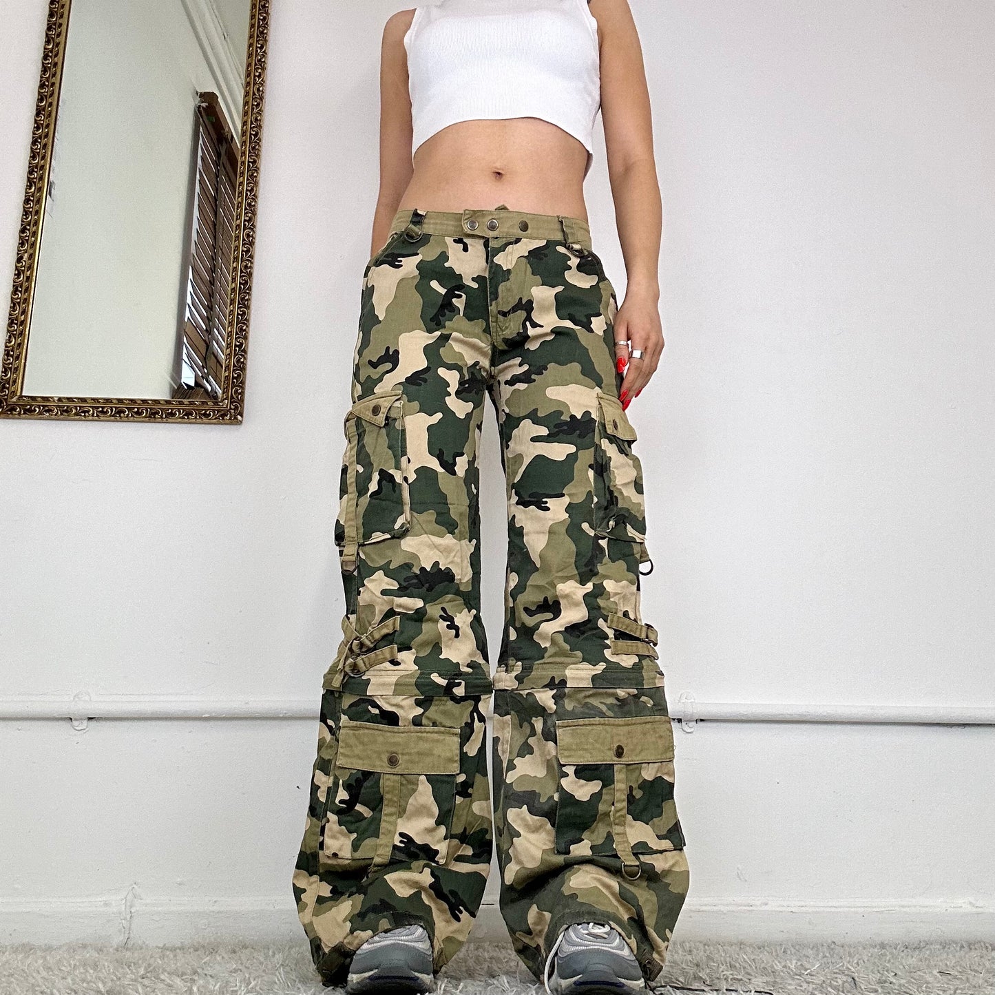 2000’s camo cargo trousers