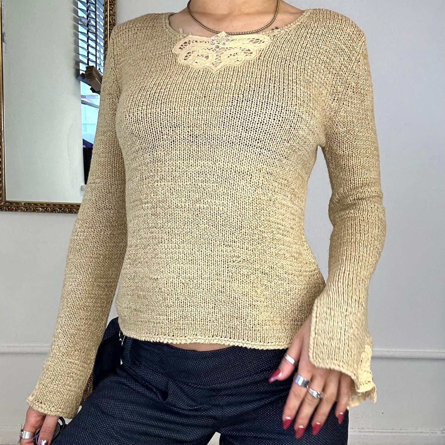 2000's knitted beige top