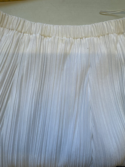 white flowy pleated maxi skirt