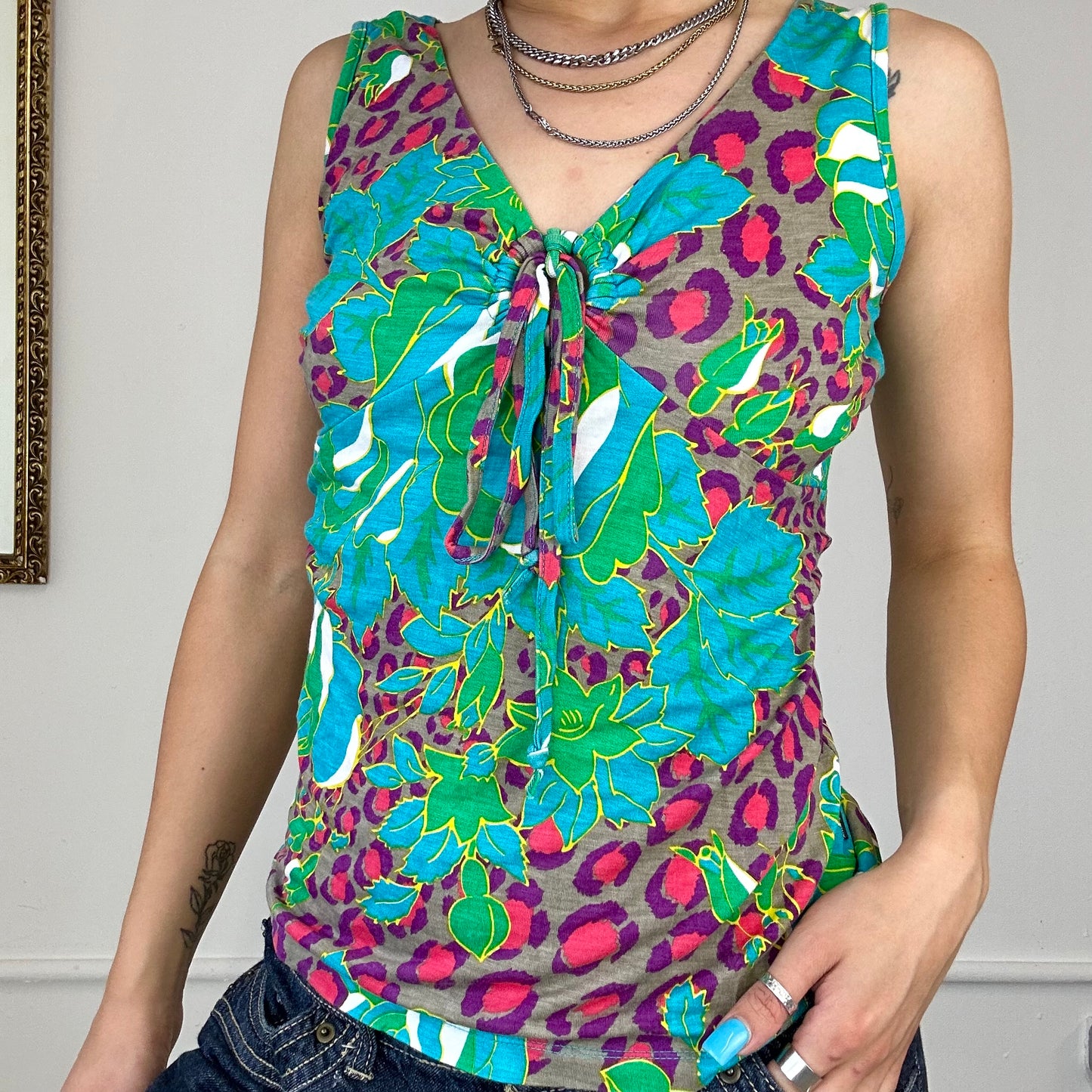 00s vibrant floral print tank top