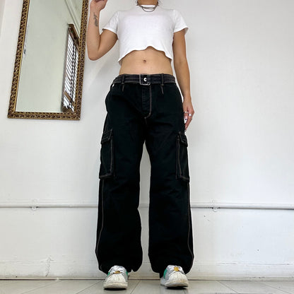 black contrast stitch baggy cargo trousers