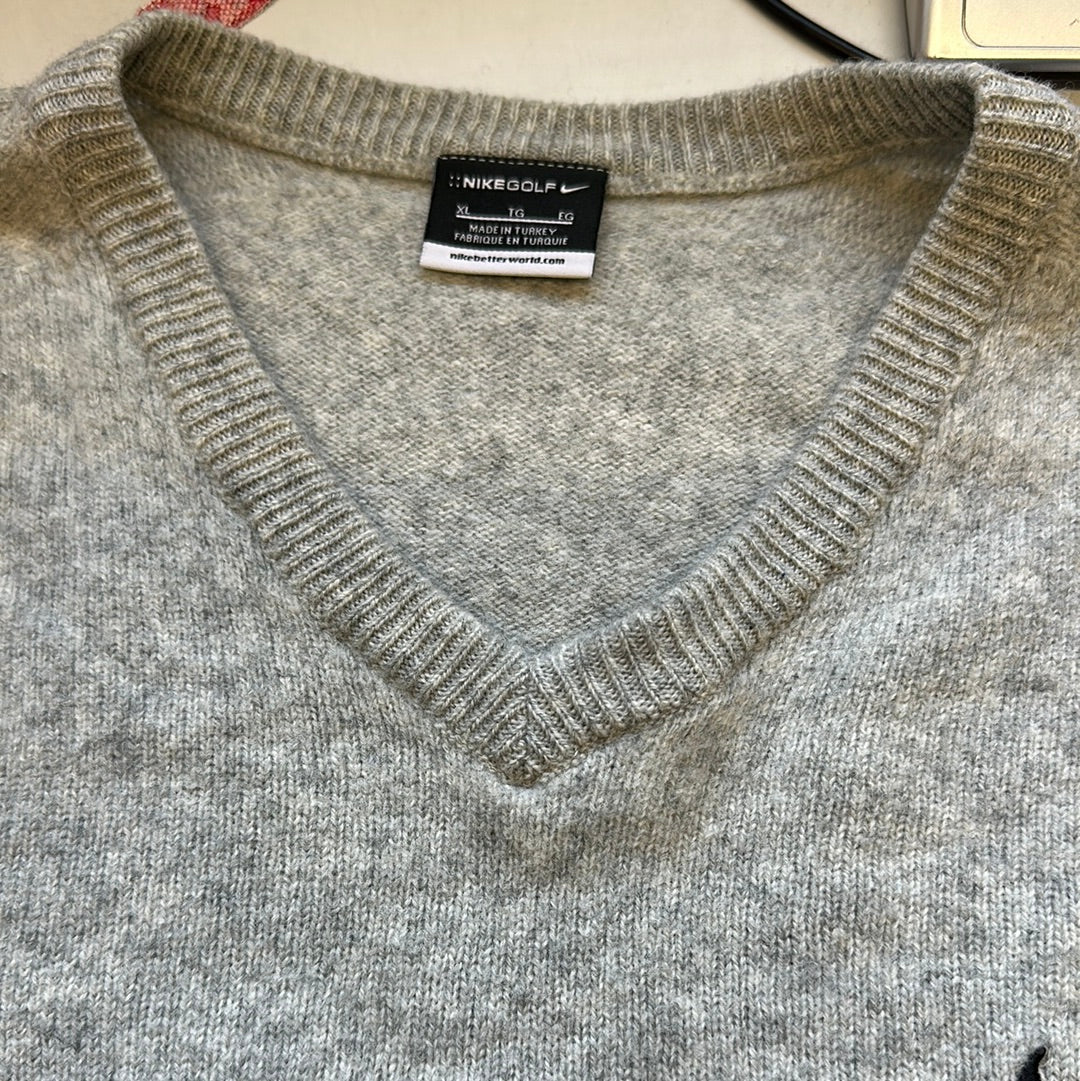 grey vintage knitted nike jumper