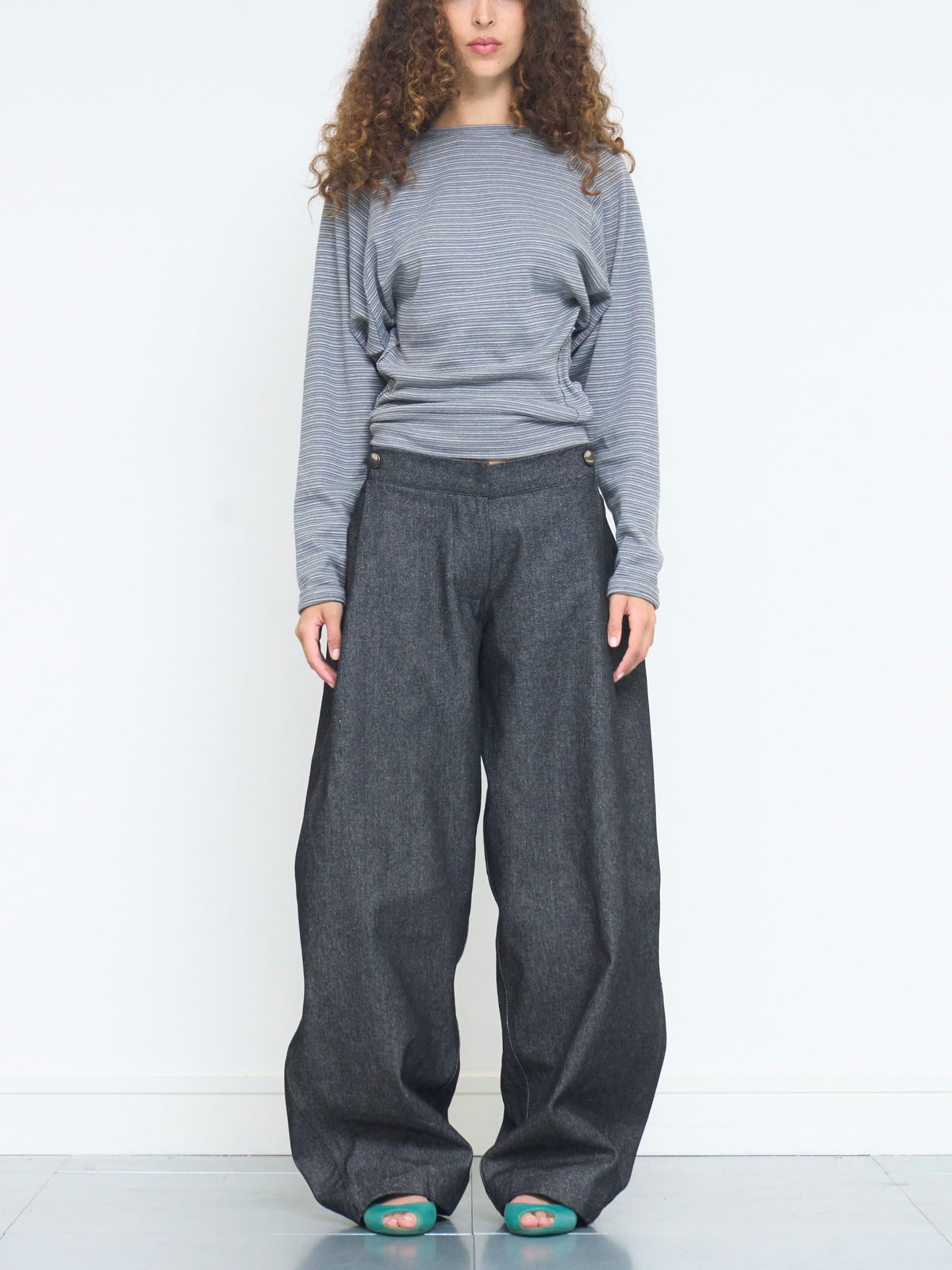 lumi jean - dark grey denim