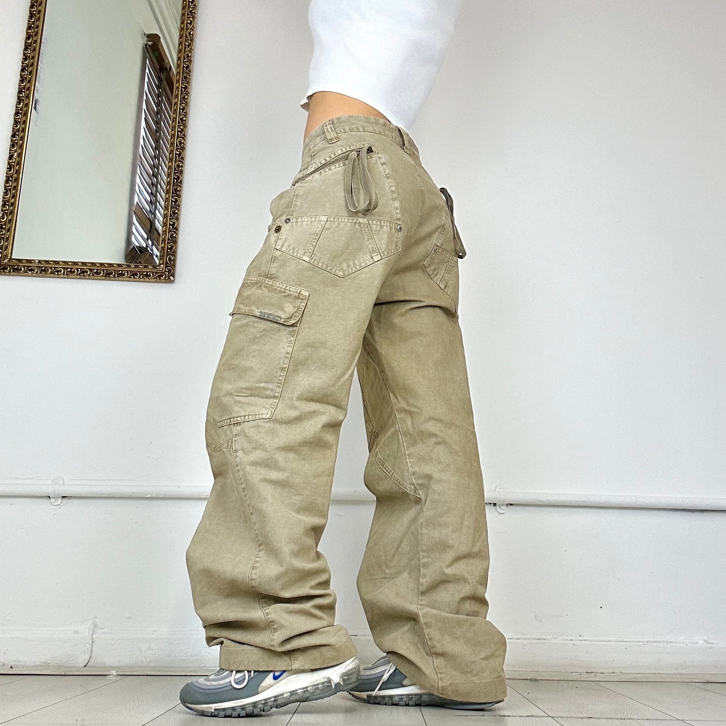 2000s khaki cargos