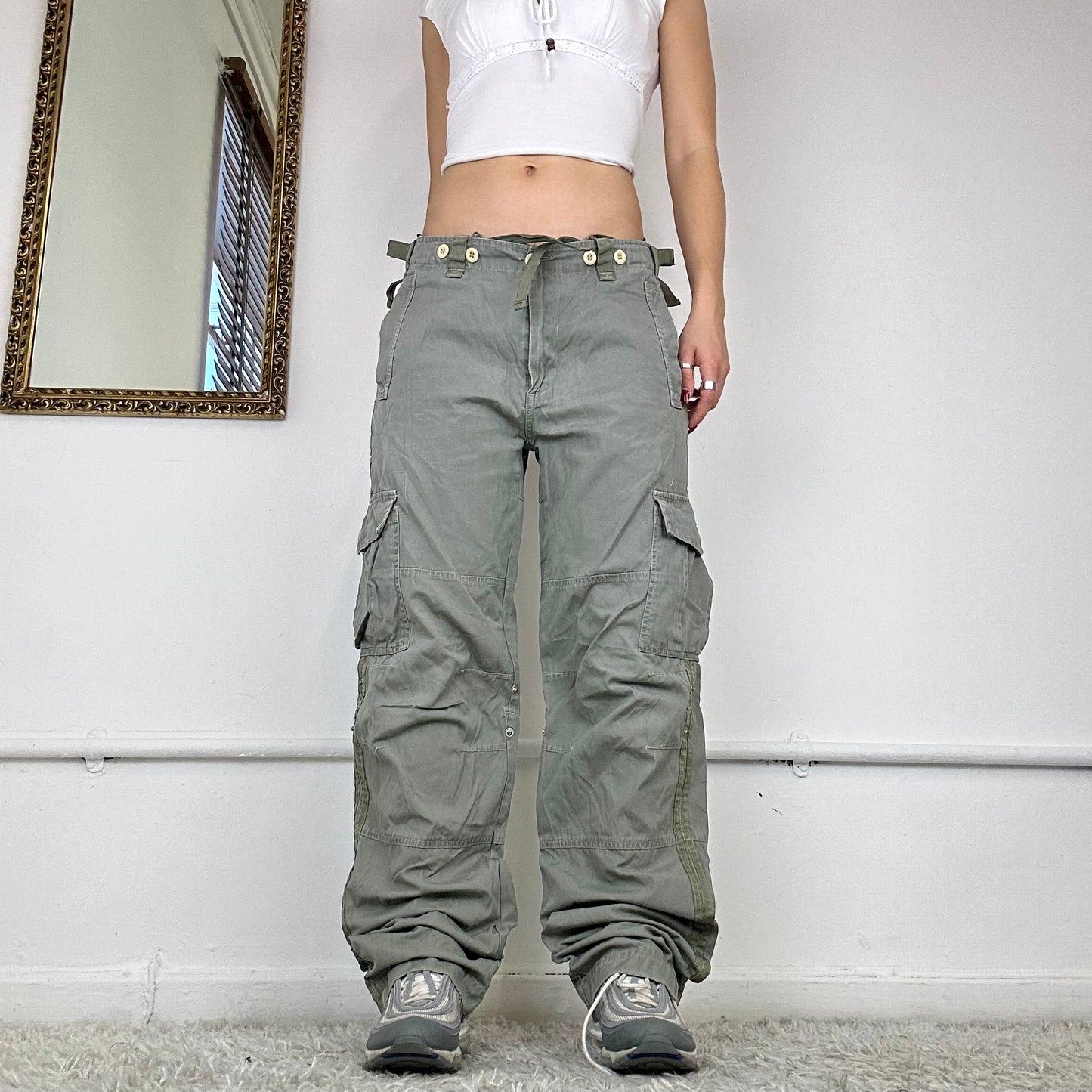 2000's cargo trousers