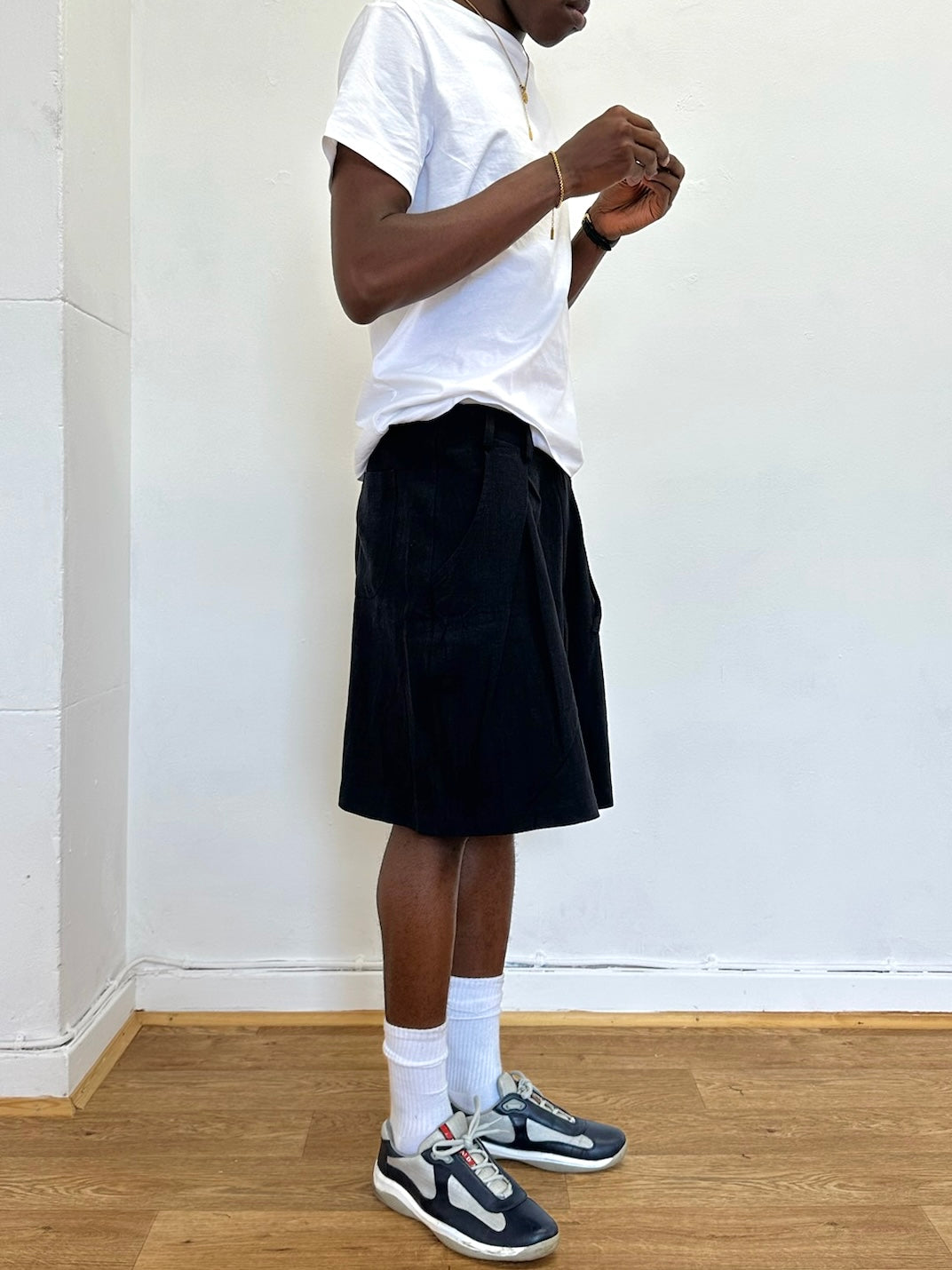 Lake Short - schwarzes Leinen