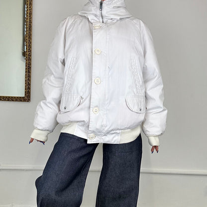 00's white puffer jacket