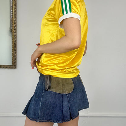 2000's yellow adidas top