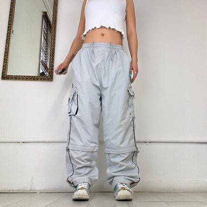 baggy cargo trousers