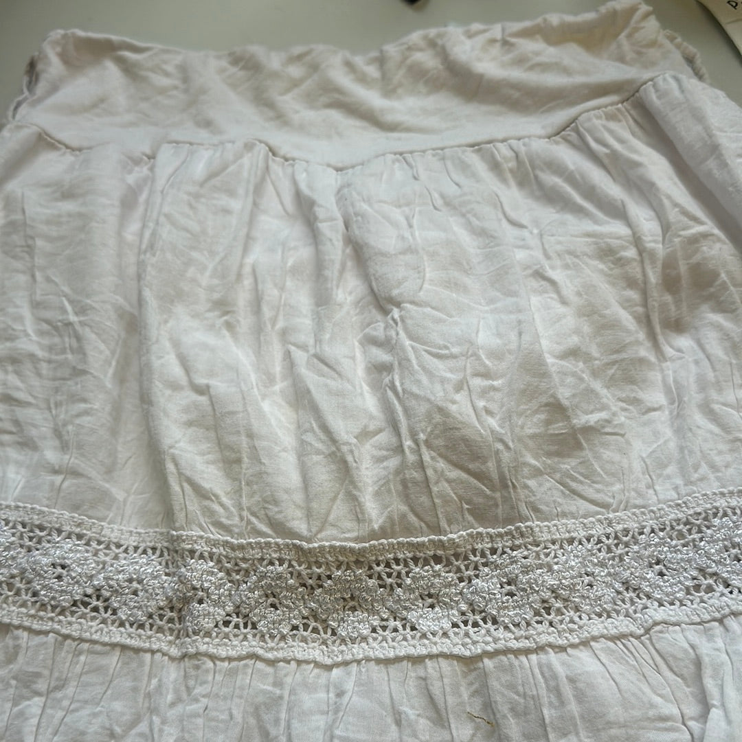 00s white tiered maxi skirt