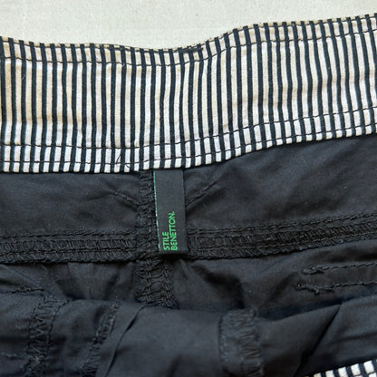 black baggy cargo trousers