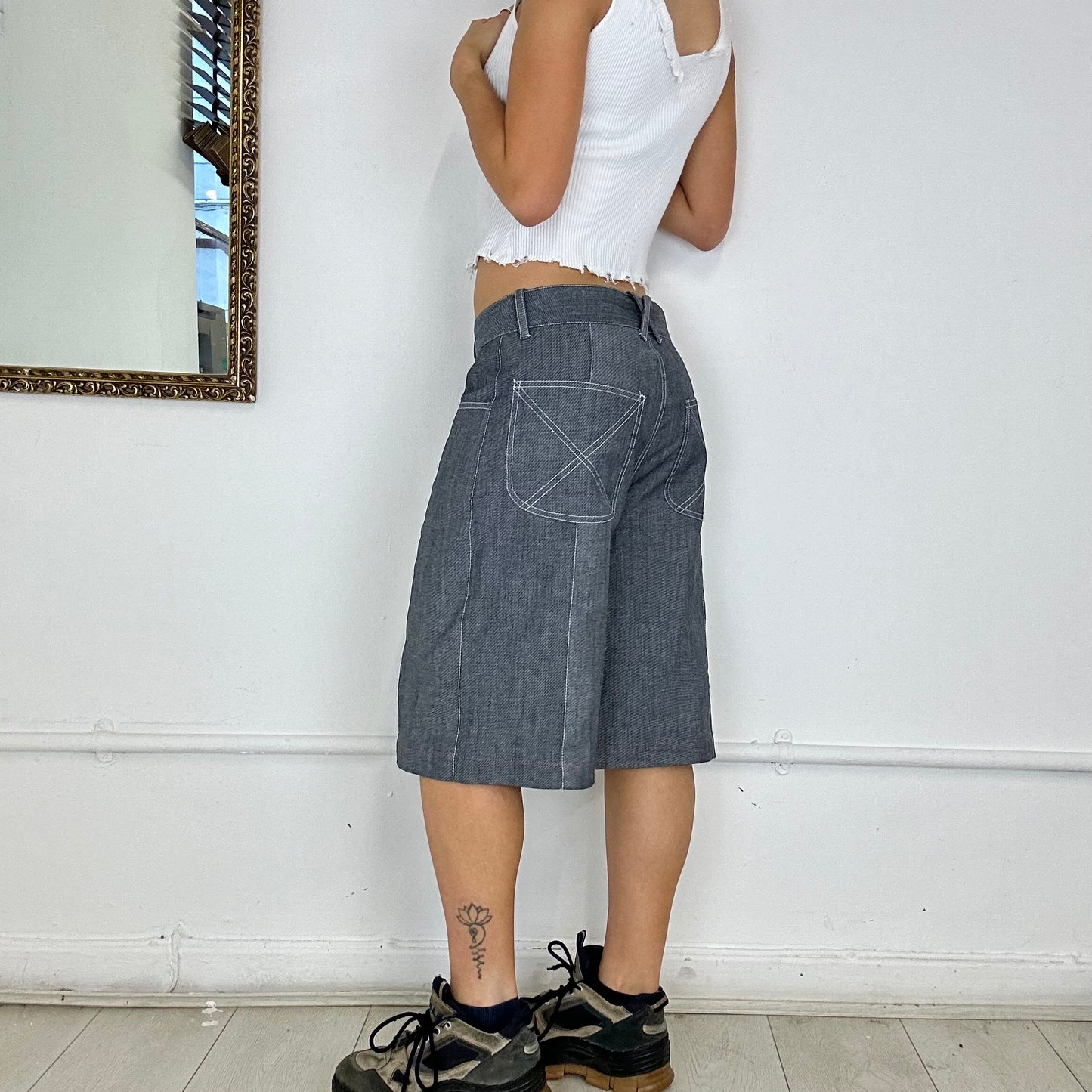 the skater short in cadet grey denim - size small - sample