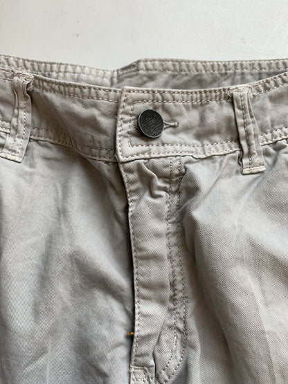 grey baggy cargo shorts