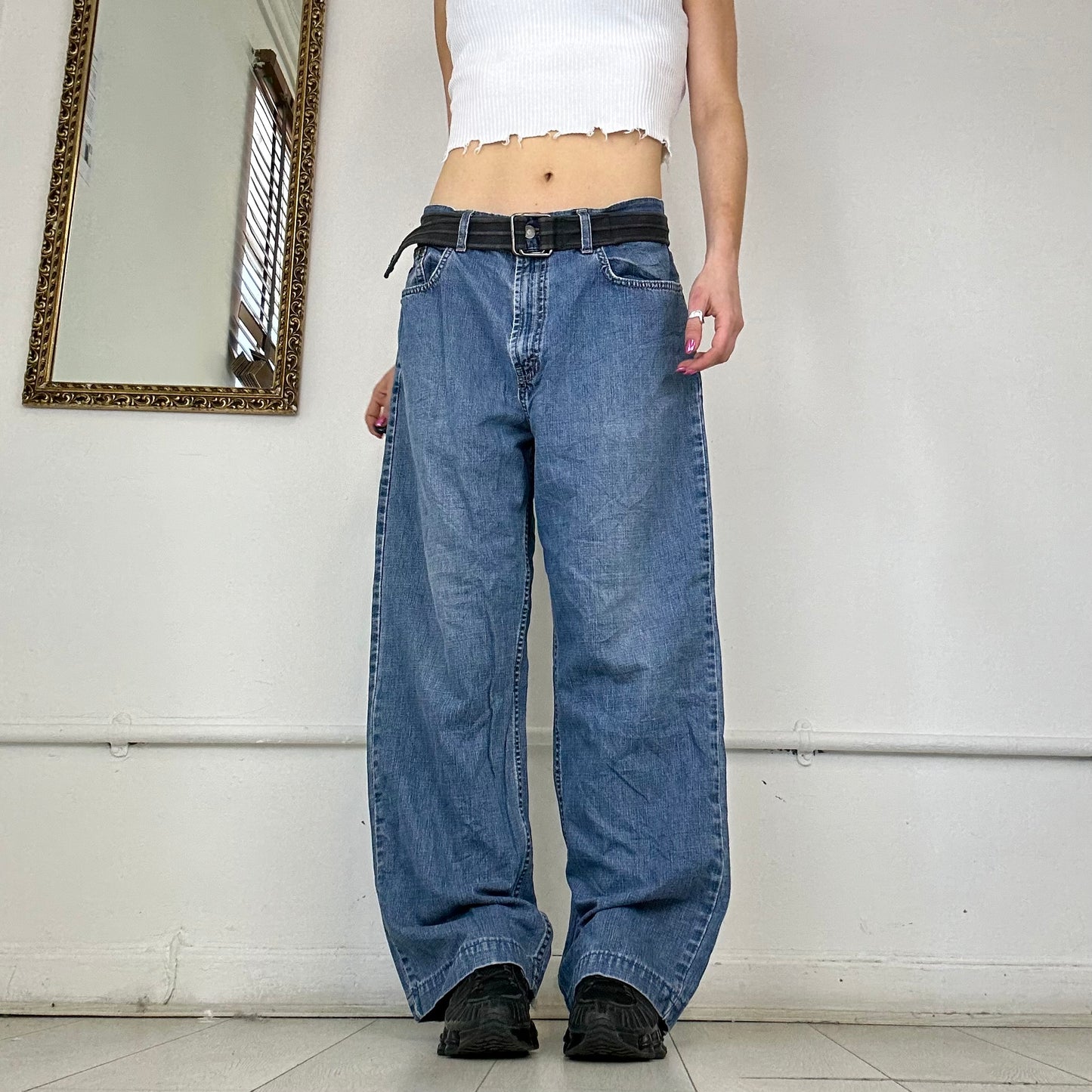 vintage tommy hilfiger baggy jeans