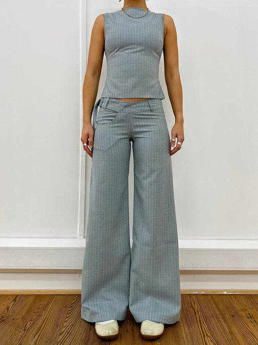 the roman trouser in blue check